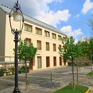 Castle Garden 4*, Будапешт Венгрия
