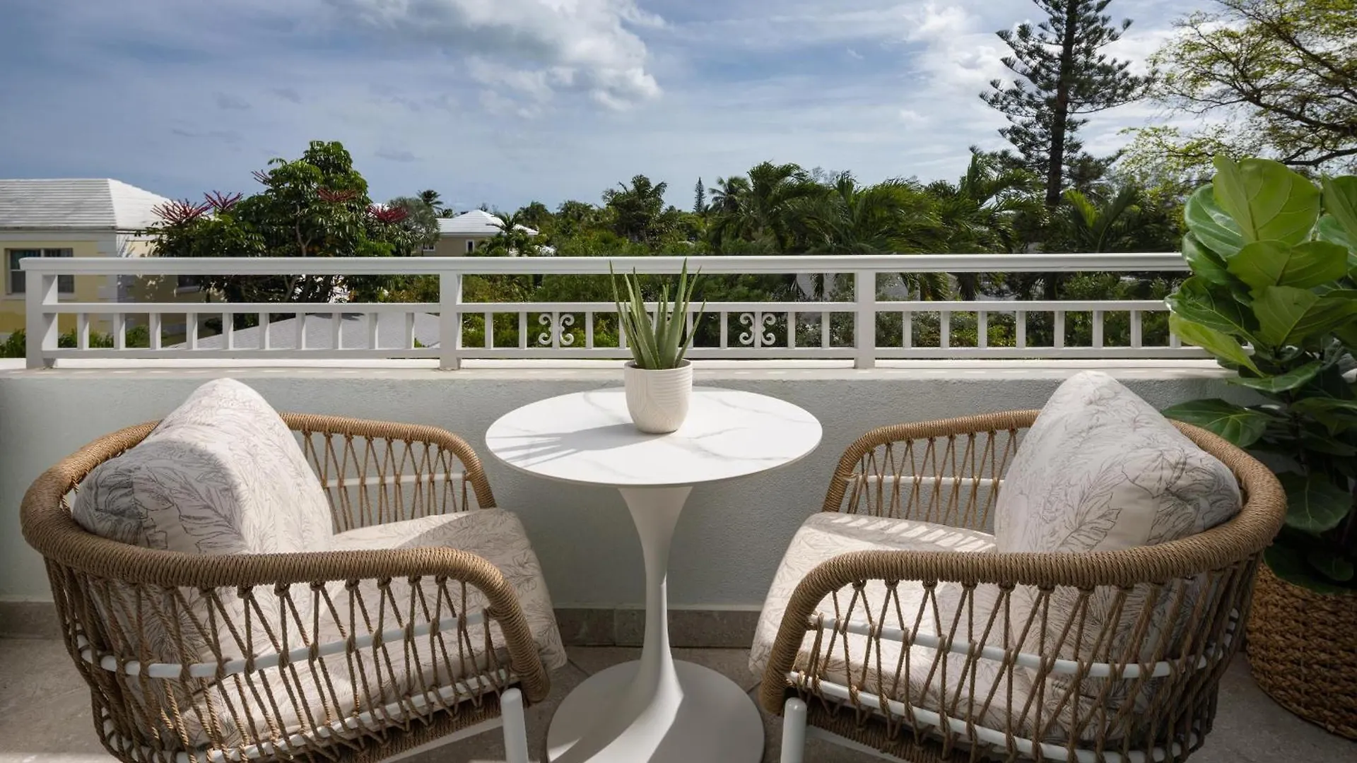 Sandals Royal Bahamian All Inclusive - Couples Only (Adults Only) Nassau Bahamas